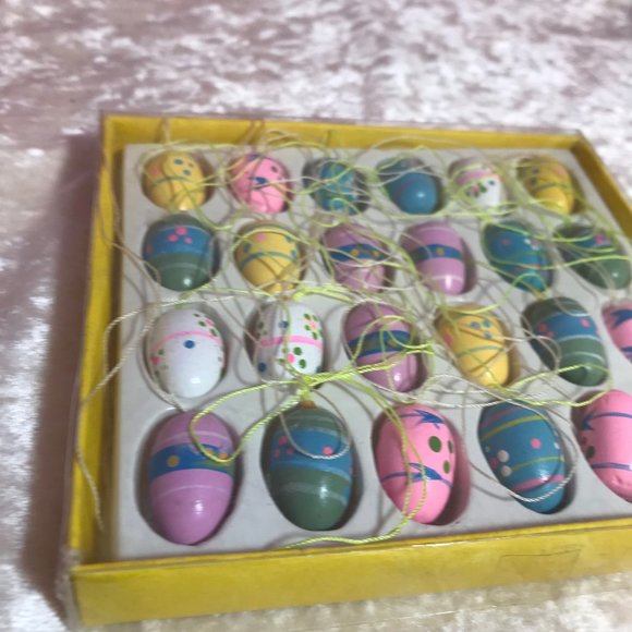 NEW Vintage Wood Easter Tree Ornaments Retro Rabbits Eggs Birds NWT Home Holiday - Picture 7 of 9